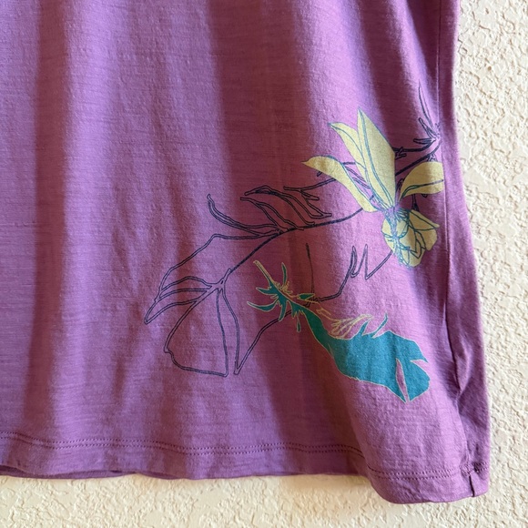 Ibex Women Size XL Purple Zque Merino Wool Short Sleeve T-shirt V-neck Floral - Picture 3 of 6